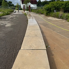 Bringing-History-Back-to-Life-The-Gentle-Power-of-Soft-Washing-Historic-properties 5